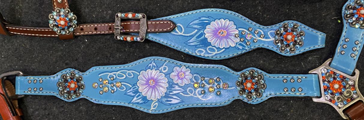 Showman One Ear Headstall and Breast Collar Set Painted Blue with Flower accents #4